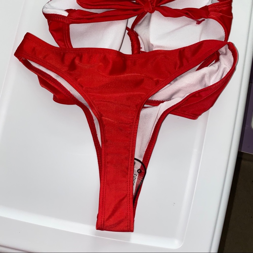 Red Bikini - Picture 2 of 4